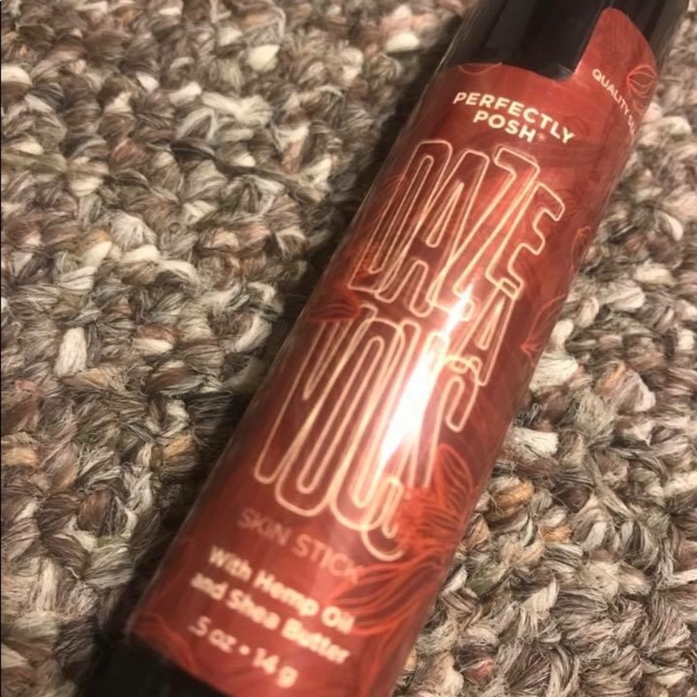 DAZE A VOUS skin stick